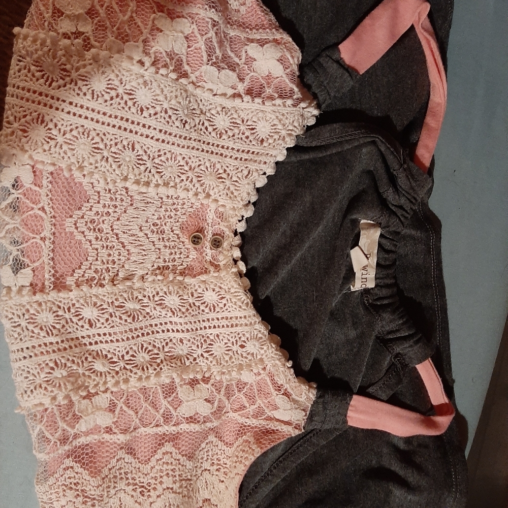 Lace detail Racerback NWOT